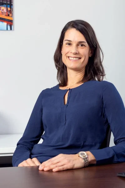 Fachärztin Dr. med. Nina Juhran